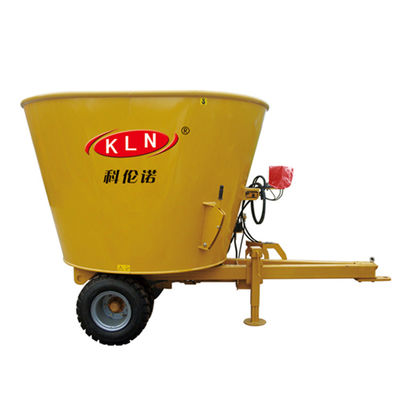 Dairy Farm 4m Cub Small Vertical TMR Mixer For Sheep