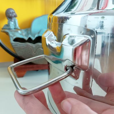 Thickened 20L Sealed Stainless Steel Milk Can Food Grade SUS304 Milk Storage
