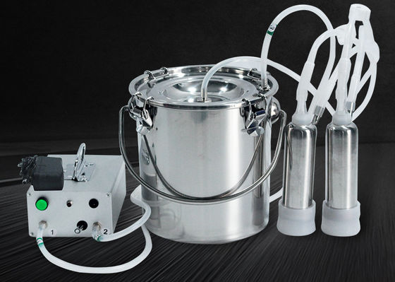Portable Electric Stainless Steel Cow Milking Machine Reinforced Hemming For Longer Life