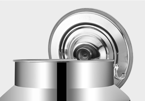Hard Leakproof 304 Stainless Steel Sealing Tank For Dairy Farm